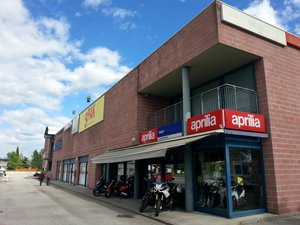 CONC PIAGGIO APRILIA MOTO GUZZI VESPA DAGRI